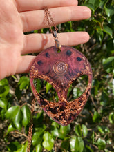 Load image into Gallery viewer, Dark Alien Orgone Pendant - Gifts of Isis

