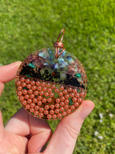 Load image into Gallery viewer, Circle Reversible Orgone Pendant - Gifts of Isis

